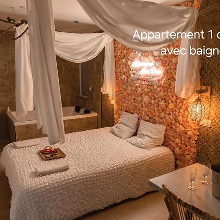 L'Experience Love Room Saint-Jean-Bonnefonds Bagian luar foto