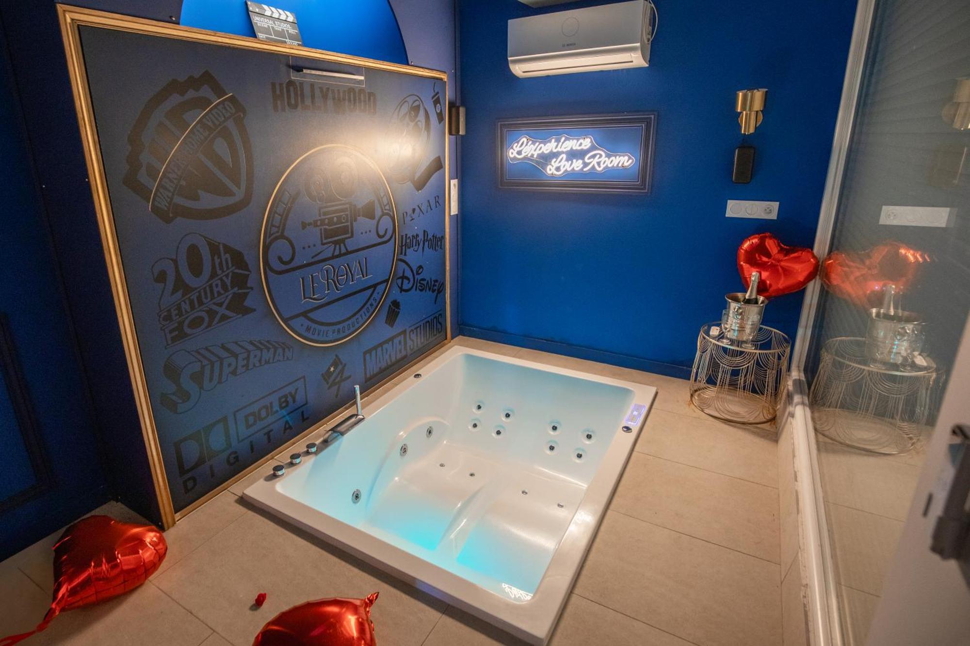 L'Experience Love Room Saint-Jean-Bonnefonds Bagian luar foto