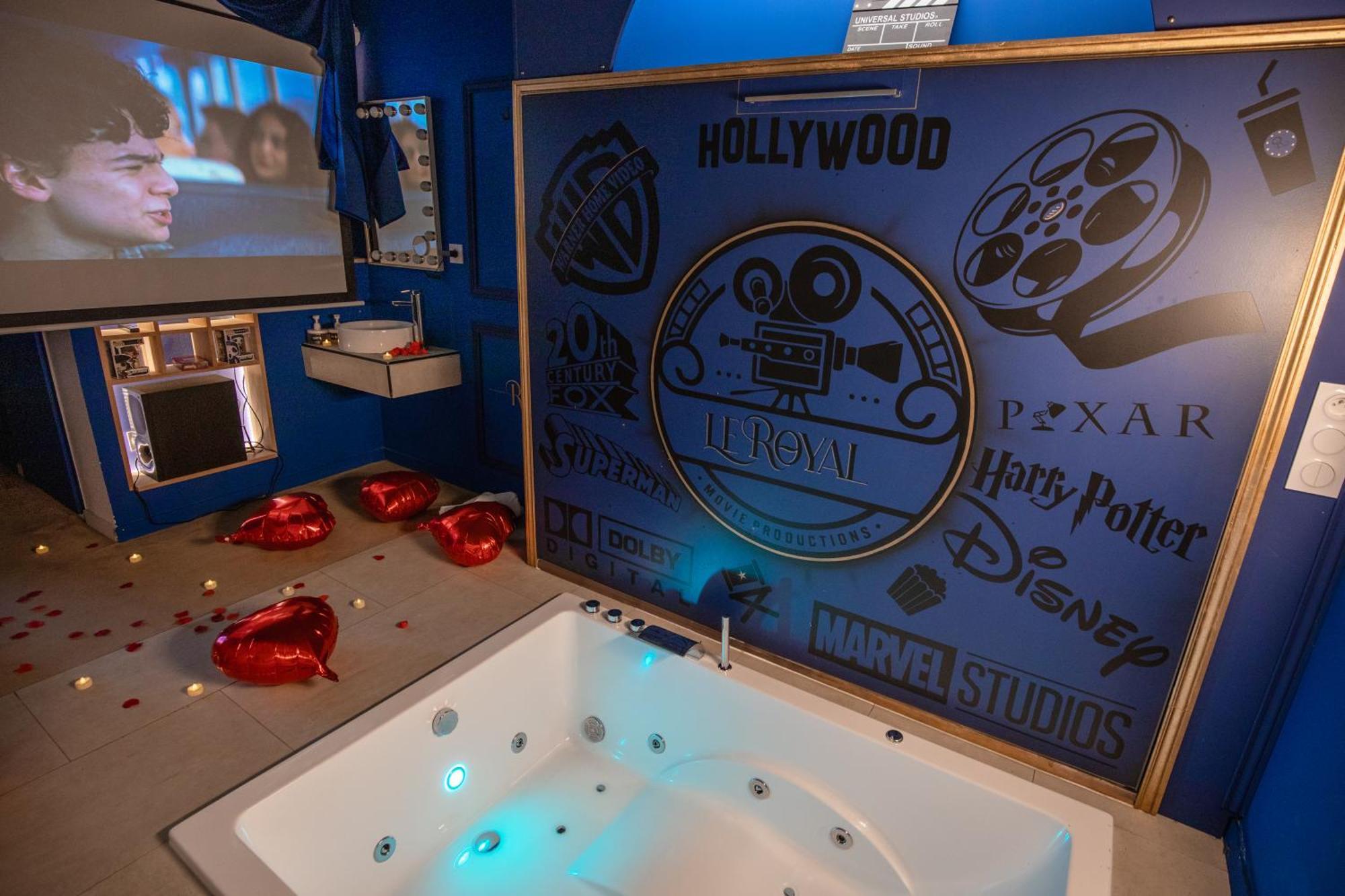 L'Experience Love Room Saint-Jean-Bonnefonds Bagian luar foto